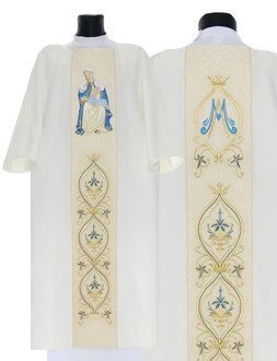 Marian Gothic Dalmatic "Mother of the Divine Providence" D428-K